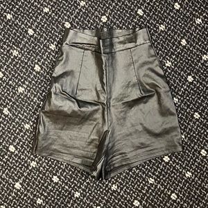 “Leather” Shorts High Waist